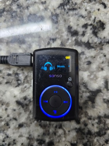 Used sandisk sansa clip mp3 - sandisk,